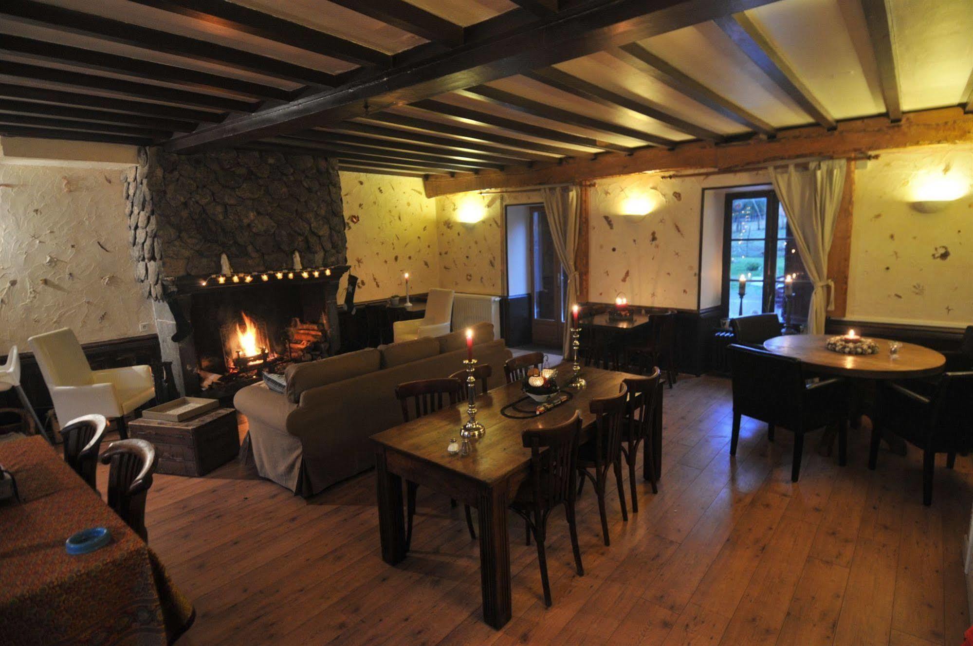Auberge De La Providence Saint-Donat Luaran gambar