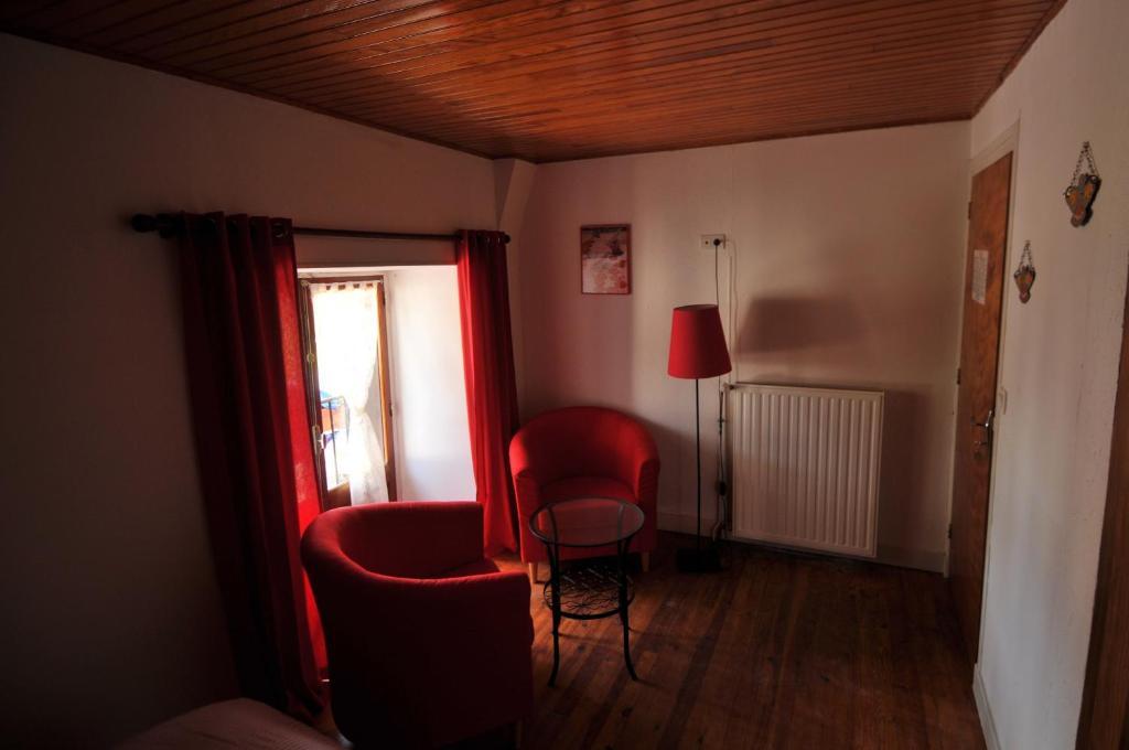 Auberge De La Providence Saint-Donat Luaran gambar